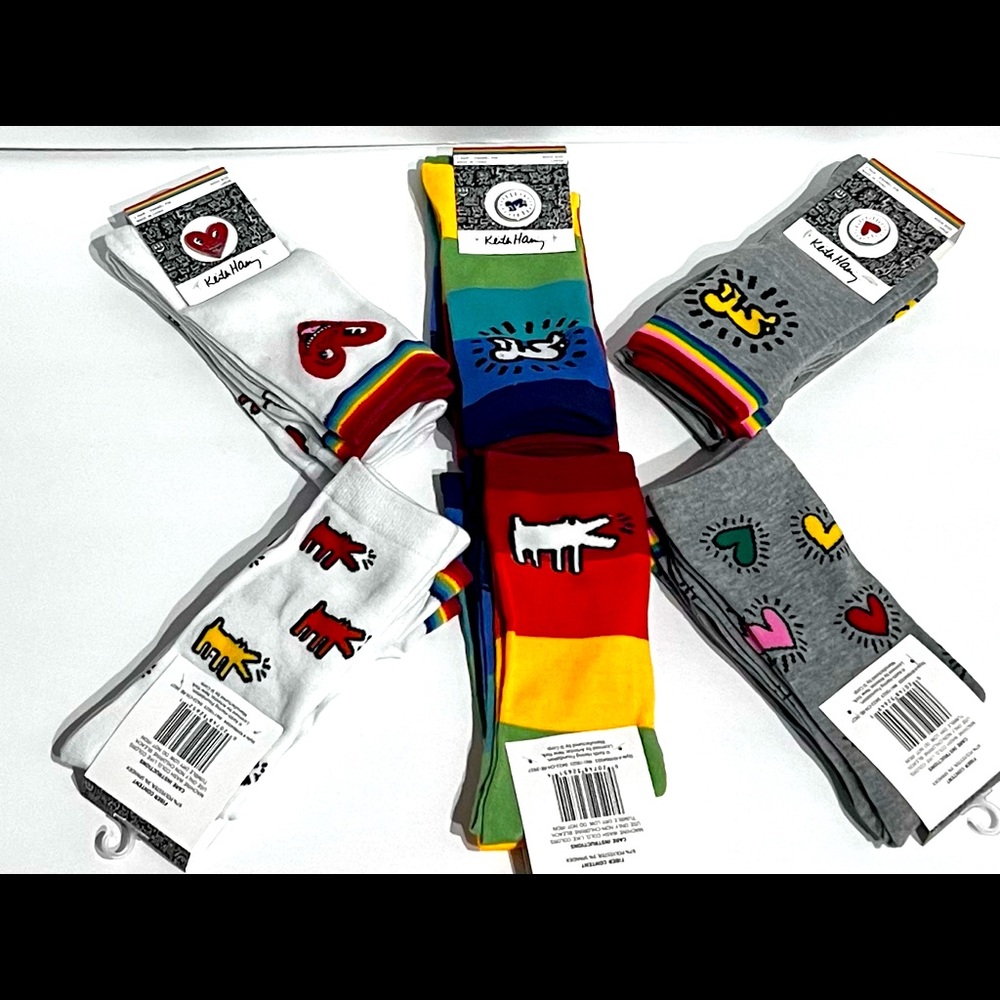 KeithHaring socks w/enamel pin. 6pair collection NWT